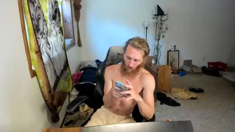 Kaiku77 online show from June 2026 05:33:02 PM