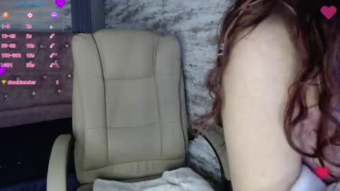 Snapshot of kailani8 chatting on June 2026 02:33:01 PM Kailani online show from June 2026 02:33:01 PM