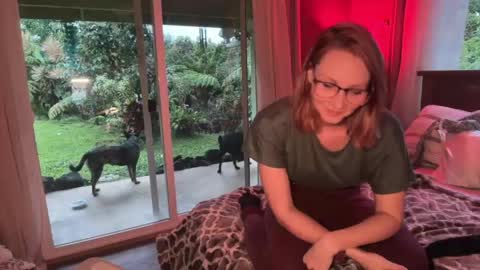 Kailee Smile online show from May 2026 04:29:02 AM