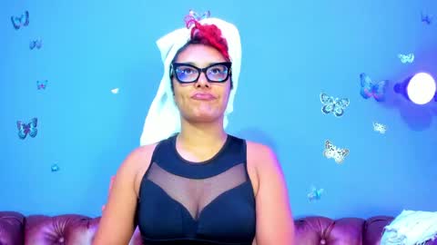kaira_mosse_ online show from May 2026 12:00:01 PM