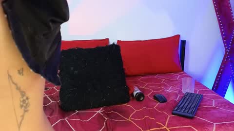 Kairy online show from January 2025 08:37:02 PM