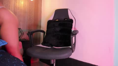 Kairy online show from May 2026 07:00:01 PM