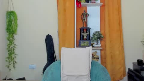 kale thomson online show from February 2025 07:40:02 PM