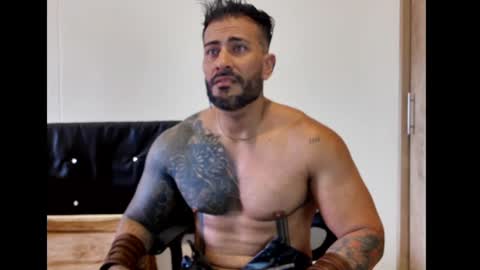 Snapshot of kaleth_price chatting on February 2025 09:02:01 PM Kaleth Price online show from February 2025 09:02:01 PM