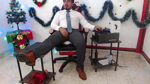 Kaleth online show from November 2025 04:23:02 AM