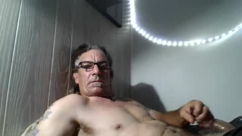 kalifornia91666 online show from October 2025 02:37:02 PM