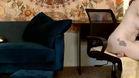 Snapshot of kalikushdreamz chatting on December 2024 01:57:02 AM Tara Smith online show from December 2024 01:57:02 AM