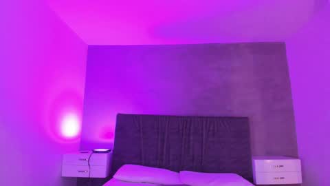 Carolina   online show from January 2025 06:12:02 PM