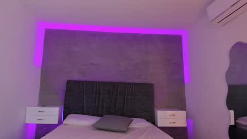 Carolina   online show from February 2025 07:05:02 PM