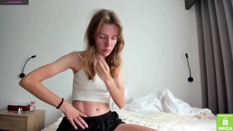 Snapshot of kalisee_ chatting on January 2026 04:37:02 AM Kalisee online show from January 2026 04:37:02 AM