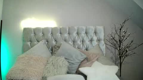 Kallisi online show from January 2025 07:00:02 PM