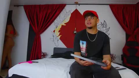 Snapshot of kamie_sebasdolce chatting on December 2025 12:10:01 PM Kamie Sebas Dolce online show from December 2025 12:10:01 PM