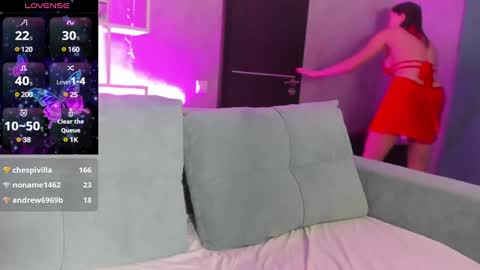 Snapshot of kamila_lee chatting on January 2025 01:56:02 PM Kamila GMT2 Tue 10 AM - 4 PMWed 3-9 AM Thur 3-9 AM Fri 3-9 AM Sat 10 AM - 4 PM. online show from January 2025 01:56:02 PM