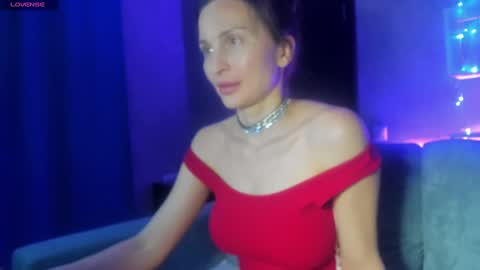 Snapshot of kamila_lee chatting on February 2025 12:43:02 AM Kamila GMT2 Tue 10 AM - 4 PMWed 3-9 AM Thur 3-9 AM Fri 3-9 AM Sat 10 AM - 4 PM. online show from February 2025 12:43:02 AM