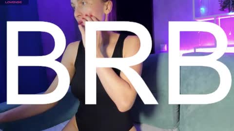 Snapshot of kamila_lee chatting on February 2025 04:14:02 AM Kamila GMT2 Tue 10 AM - 4 PMWed 3-9 AM Thur 3-9 AM Fri 3-9 AM Sat 10 AM - 4 PM. online show from February 2025 04:14:02 AM