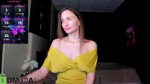 Snapshot of kamila_lee chatting on October 2025 12:20:01 AM Kamila GMT2 Tue 10 AM - 4 PMWed 3-9 AM Thur 3-9 AM Fri 3-9 AM Sat 10 AM - 4 PM. online show from October 2025 12:20:01 AM