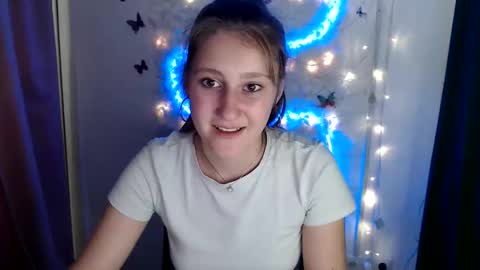 Snapshot of kamilla_love_ chatting on September 2025 11:54:01 AM kamilla_love_ online show from September 2025 11:54:01 AM