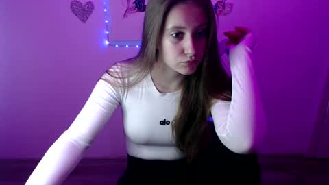 Snapshot of kamilla_love_ chatting on September 2025 11:13:02 AM kamilla_love_ online show from September 2025 11:13:02 AM