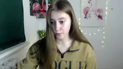 Snapshot of kamilla_love_ chatting on November 2025 12:04:01 PM kamilla_love_ online show from November 2025 12:04:01 PM