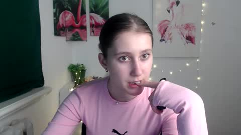 Snapshot of kamilla_love_ chatting on November 2025 12:20:01 PM kamilla_love_ online show from November 2025 12:20:01 PM