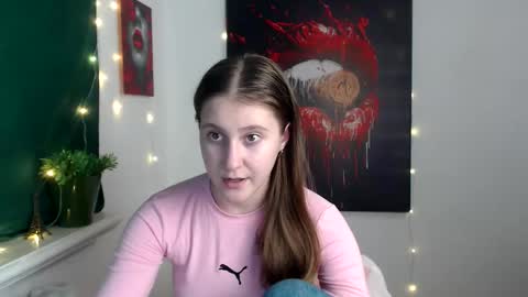 Snapshot of kamilla_love_ chatting on November 2025 01:58:01 PM kamilla_love_ online show from November 2025 01:58:01 PM