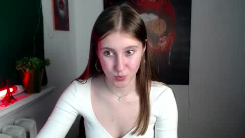 Snapshot of kamilla_love_ chatting on November 2025 02:31:02 PM kamilla_love_ online show from November 2025 02:31:02 PM