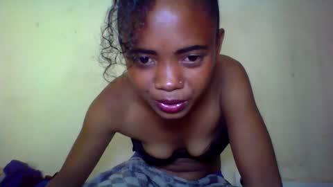 kamillah69 online show from November 2025 05:57:01 PM