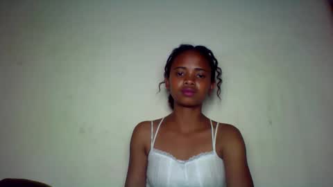 kamillah69 online show from November 2025 10:09:01 PM