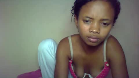 kamillah69 online show from February 2026 07:51:01 AM