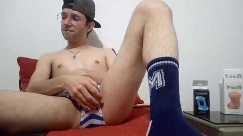 Snapshot of kamilo18655187 chatting on February 2025 04:43:01 AM kamilo24 online show from February 2025 04:43:01 AM