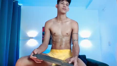 Snapshot of kamisuarezz chatting on December 2025 07:53:02 PM Kami online show from December 2025 07:53:02 PM