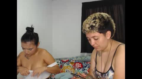 kammy   y   camila online show from April 2026 12:33:01 PM