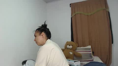 kammy   y   camila online show from May 2026 12:01:02 PM
