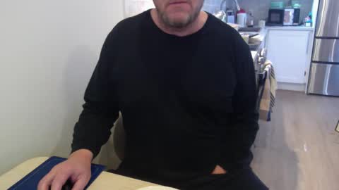 Snapshot of kanadians chatting on January 2026 03:50:02 PM Cam with Me Vixens DM me online show from January 2026 03:50:02 PM