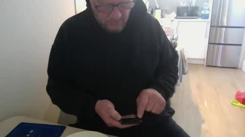 Snapshot of kanadians chatting on February 2026 03:30:02 PM Cam with Me Vixens DM me online show from February 2026 03:30:02 PM