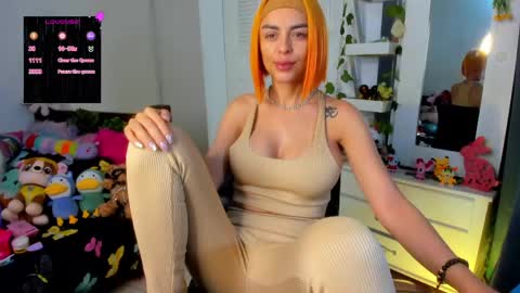 hello  Im Danni online show from April 2026 01:35:01 PM