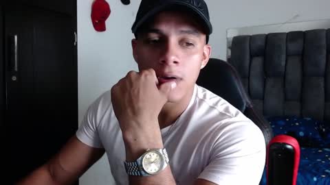 K A N E online show from December 2024 06:24:02 PM