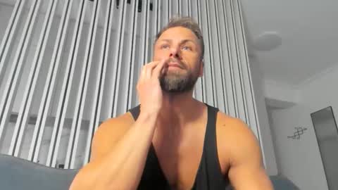 Kane OF strongkane online show from November 2025 01:28:01 PM