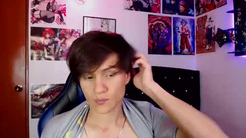 andres online show from March 2025 09:03:01 PM