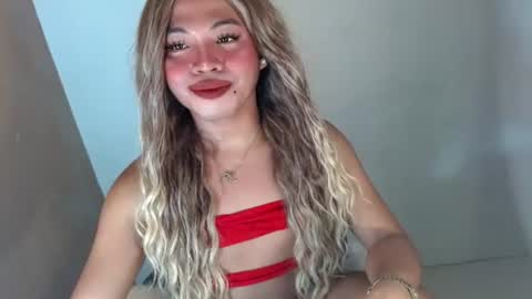 Snapshot of kapitanaxxx chatting on June 2026 05:39:02 PM kapitanaxxx online show from June 2026 05:39:02 PM