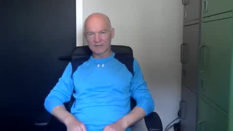 Snapshot of kapitein_rob chatting on May 2026 05:23:02 AM Robbie online show from May 2026 05:23:02 AM