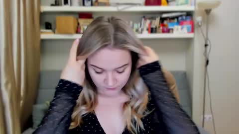 Kara. Off from 15th till 24th of December online show from November 2025 11:14:02 PM