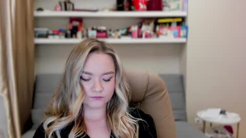 Snapshot of kara_smith_ chatting on July 2026 11:15:01 PM Kara. Off from 15th till 24th of December online show from July 2026 11:15:01 PM