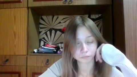 Snapshot of karaescorcia chatting on November 2025 12:11:02 AM Ria online show from November 2025 12:11:02 AM