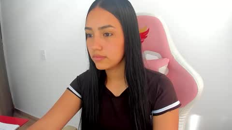 karely_sweet_ online show from May 2026 09:12:01 PM