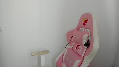 Snapshot of karely_sweet_ chatting on July 2026 01:03:01 PM karely_sweet_ online show from July 2026 01:03:01 PM