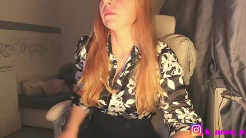 karen0092 online show from December 2024 06:43:01 PM