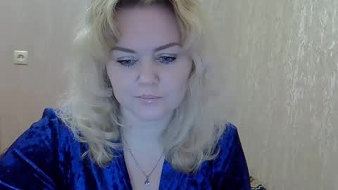 karennelsonx online show from February 2025 12:47:01 PM