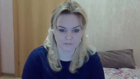 karennelsonx online show from March 2025 04:11:01 PM