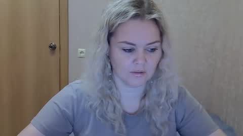 karennelsonx online show from March 2026 08:32:02 AM